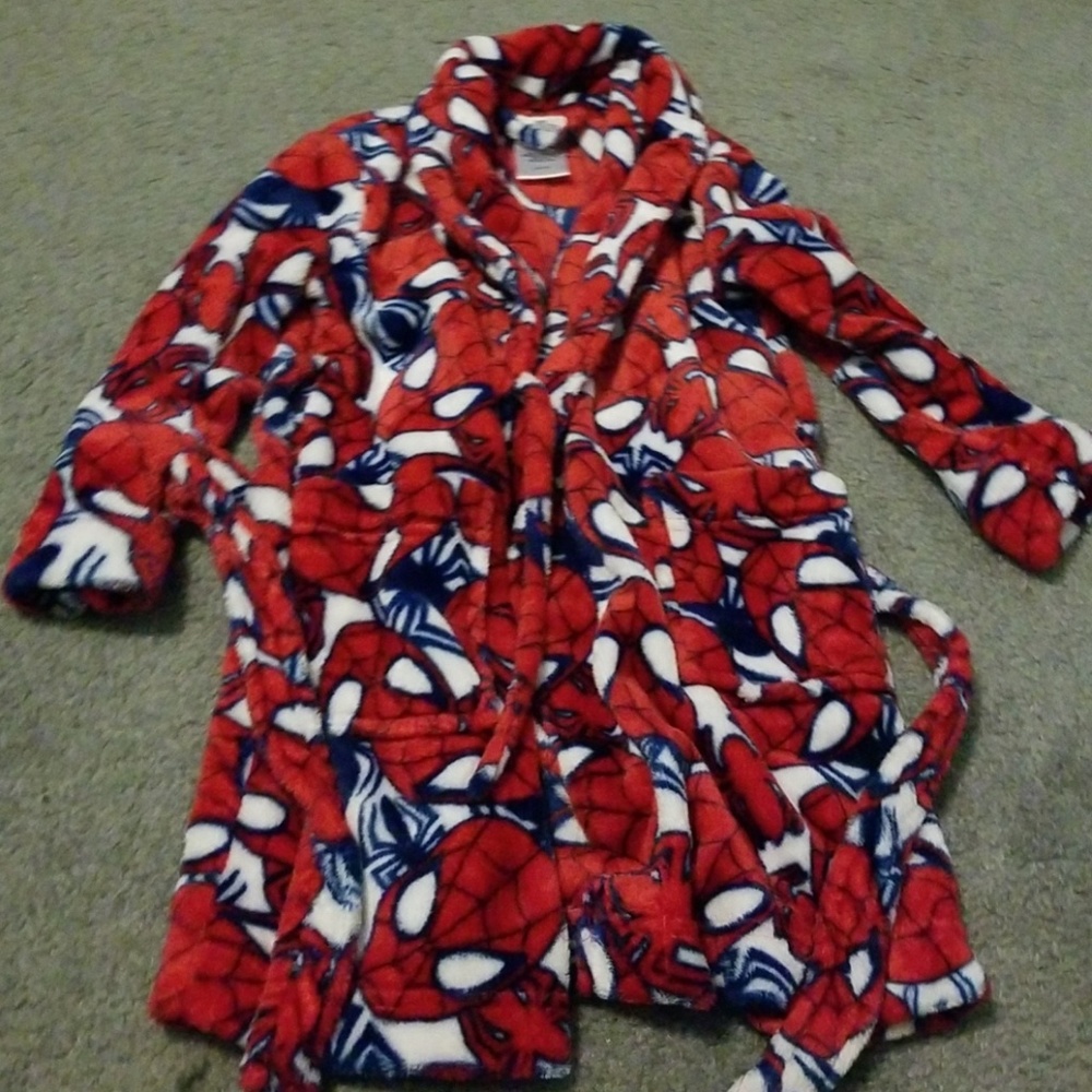 Super soft Spiderman robe